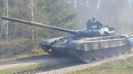 La Danimarca fornirà all'Ucraina un nuovo pacchetto di aiuti militari con carri armati T-72EA e veicoli da combattimento per la fanteria BMP-2 per un valore di 525 milioni di dollari