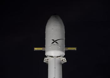 SpaceX lancia 46 satelliti Starlink al ...