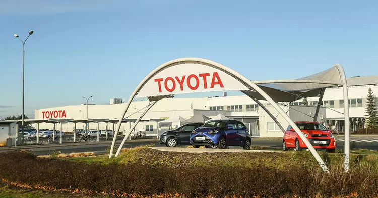 Toyota ha annunciato una nuova auto ...