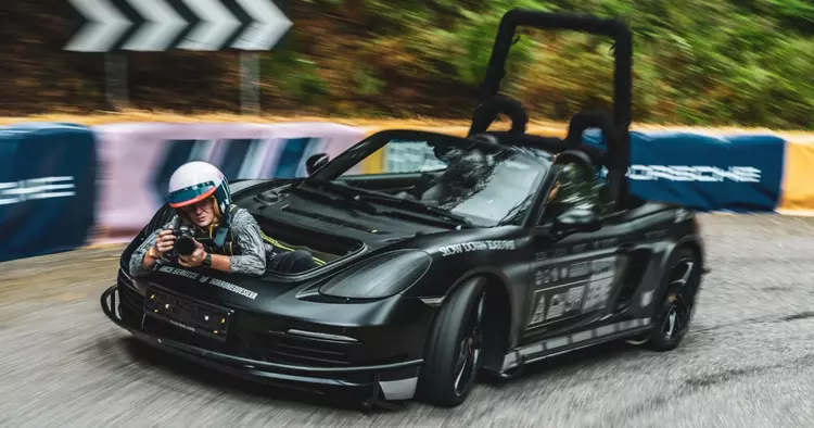 Porsche ha svelato un Boxster unico ...