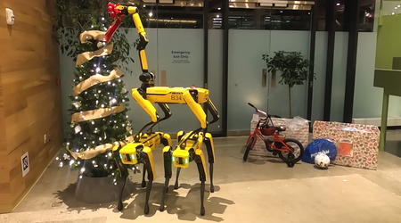 Boston Dynamics ha mostrato come tre robot Spot decorano un albero di Natale
