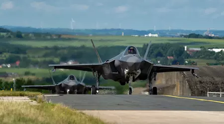 La Repubblica Ceca acquisterà 24 caccia F-35 di quinta generazione