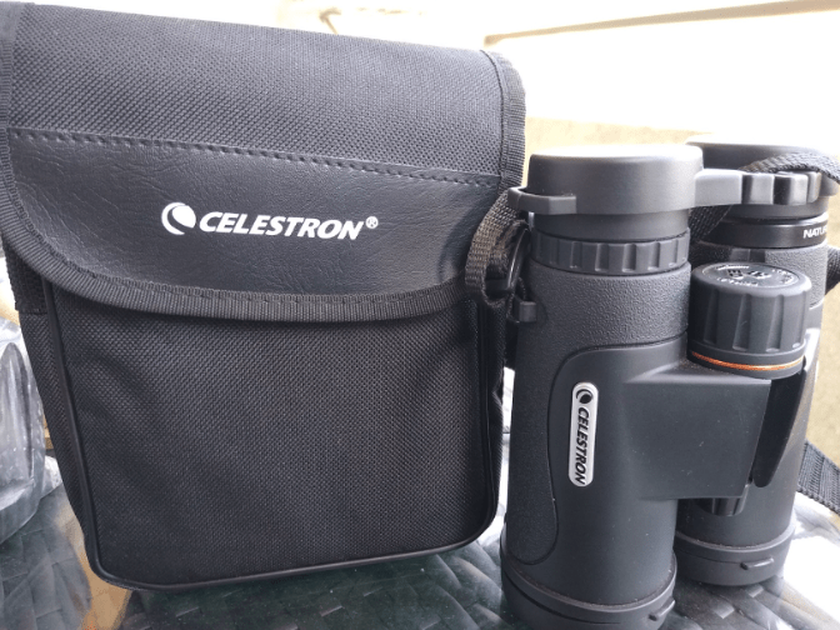 Binocolo Celestron Nature DX ED 10x50 HD