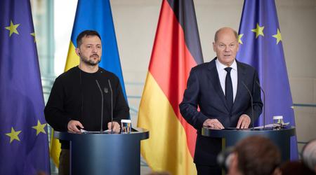 Volodymyr Zelenskyy ha presentato i dettagli del "piano di vittoria" a Regno Unito, Francia, Italia e Germania.