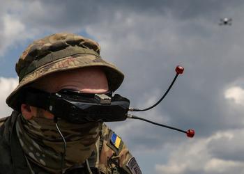 L'Ucraina ha prodotto 200.000 droni FPV ...