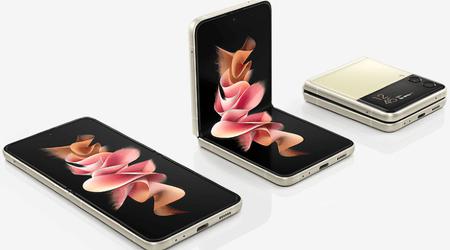 Non solo il Galaxy Fold 3: anche il Samsung Galaxy Flip 3 ha iniziato a ricevere One UI 6.1