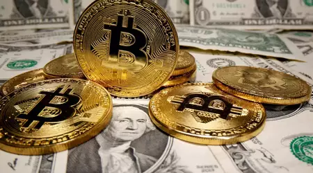 Il nipote ha trovato un vecchio computer con 12 bitcoin del valore di $ 579.000 nella soffitta della nonna