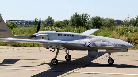 Il complesso russo S-300 ha fatto un buco nel Bayraktar TB2 ucraino, ma l'UAV non si è schiantato ed è tornato alla base senza problemi