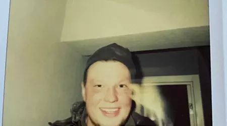 L'occupante non ha capito la Polaroid e ha lasciato la sua foto nell'appartamento saccheggiato: con l'aiuto di AI è già stato individuato il "selfie lover"