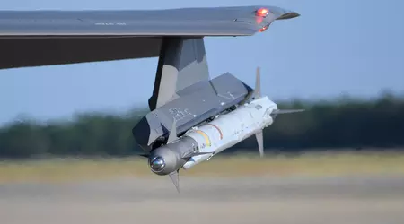 Gli Stati Uniti hanno approvato la vendita di 300 missili AIM-9X Sidewinder Block II per l'F-16 Fighting Falcon alla Romania per 340,8 milioni di dollari.