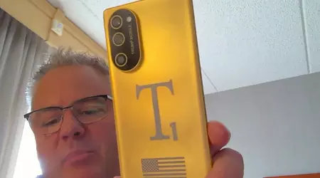 Fotocamere Curve, Processore Obsoleto, ma Dorato — Nuovi Dettagli del Telefono Trump Svelati