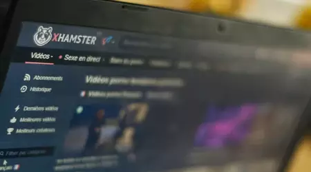  Quattro siti porno sono stati bloccati in Francia, ma uno di essi è rimasto accessibile perché solo un sottodominio è stato bloccato per errore