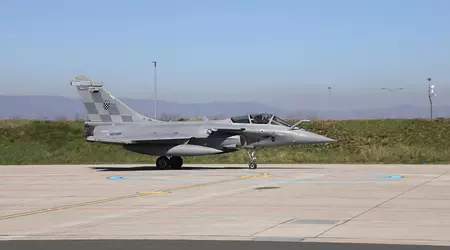 La Francia consegna l'11° caccia Rafale alla Croazia