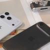 Un mock-up in miniatura dell'iPhone 17 Pro
