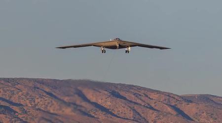 L'aeronautica militare statunitense ha confermato ufficialmente il successo del volo di un bombardiere nucleare B-21 Raider alla base di Edwards.