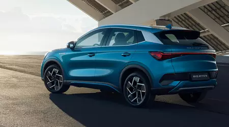 I produttori cinesi stanno spingendo Tesla fuori dal mercato europeo delle auto elettriche