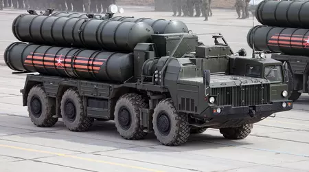 Il sistema di difesa aerea russo S-400 "fallisce" nelle battaglie, perché anche le vecchie armi occidentali possono sconfiggerlo