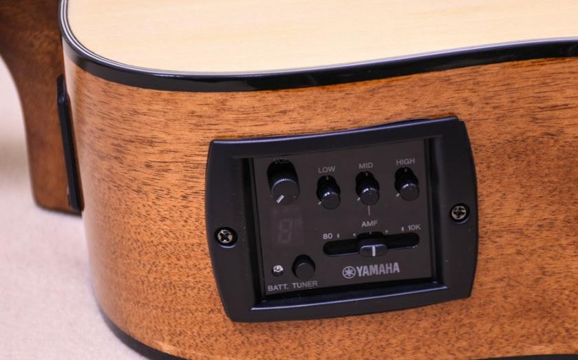 Yamaha FGX800C Chitarra elettroacustica 1000€