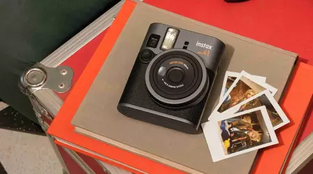 Fujifilm instax mini 41: una fotocamera istantanea per selfie nostalgici a 110 euro