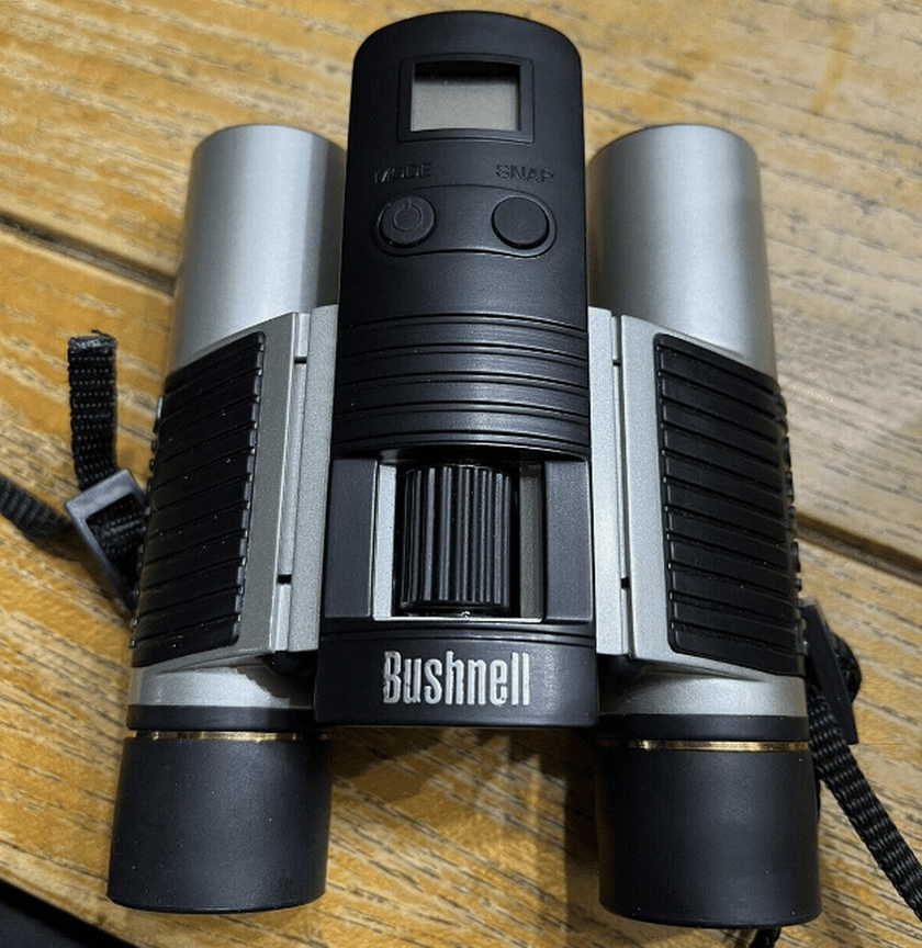 Binocolo Bushnell Imageview 10x25 con fotocamera incorporata