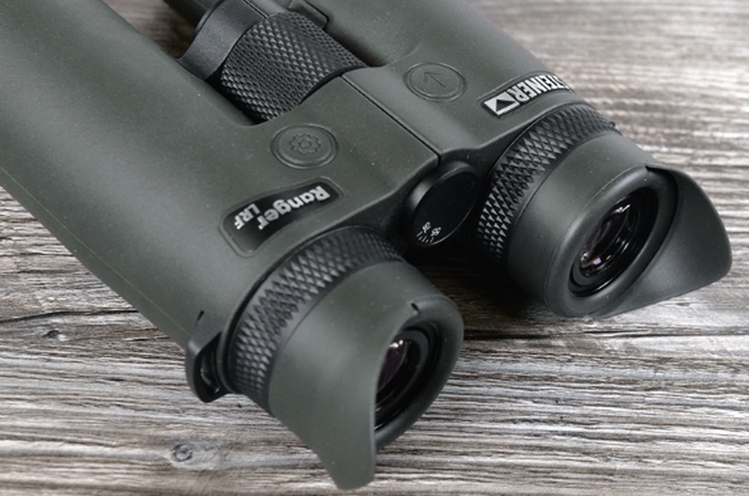 Binocolo Steiner Predator 10x42 Zoom