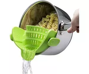 Colino per pasta a scatto