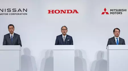 Fusione tra Honda e Nissan: le aziende hanno firmato un memorandum d'intesa e invitato Mitsubishi a diventare una futura holding