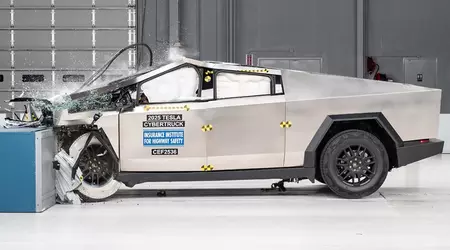 IIHS tests: Tesla Cybertruck protegge bene i passeggeri, ma i fari necessitano di miglioramenti