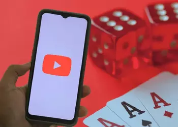 YouTube lancia la lotta contro i ...