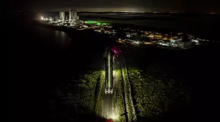 SpaceX invia il 25° prototipo di astronave sulla rampa di lancio della base stellare