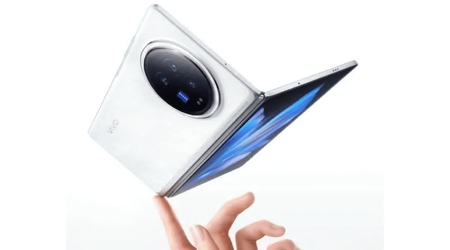 Vivo si prepara a rilasciare l'X Fold 4: più sottile e leggero dell'Honor Magic V3