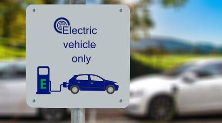La California ha ora più stazioni di ricarica per veicoli elettrici che stazioni di servizio