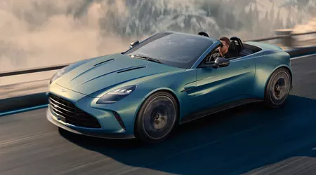 L'Aston Martin Vantage Roadster è stata presentata ufficialmente con il tetto pieghevole più veloce di sempre