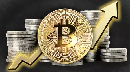 Nuovo record del Bitcoin: il valore della criptovaluta ha superato i $111.000 e ha raggiunto un massimo storico