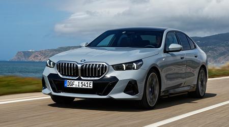 BMW licenzia i dipendenti che hanno aggirato le sanzioni fornendo auto alla Russia