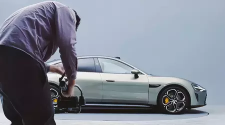 I media cinesi pagheranno a Xiaomi 840.000 dollari di risarcimento per aver pubblicato prematuramente le foto dell'auto elettrica dell'azienda