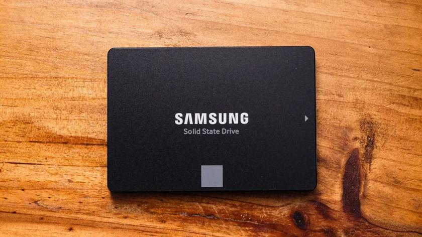Samsung 870 EVO disco fisso archiviazione permanente