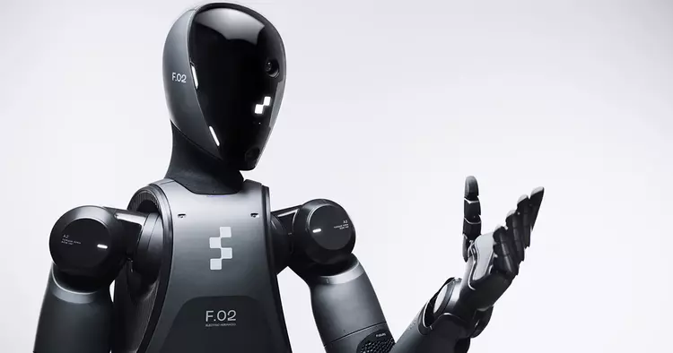 BMW ha mostrato un robot meccanico ...