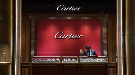 Un uomo messicano ha acquistato orecchini Cartier del valore di 28.000 dollari per 28 dollari: come è successo