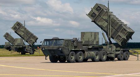 Ufficiale: gli Stati Uniti e la Germania trasferiranno urgentemente cinque sistemi di difesa aerea Patriot in Ucraina