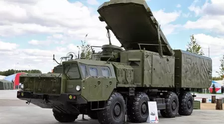 L'HIMARS ha distrutto il centro di comando e controllo di un sistema missilistico terra-aria russo S-300 / S-400, che forniva capacità di difesa contro i missili balistici.