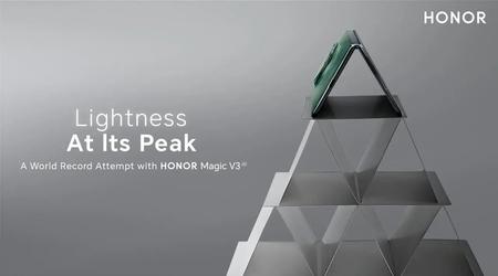 Honor Magic V3 è entrato nel Guinness dei primati finendo in cima a un castello di carte di 54 piani