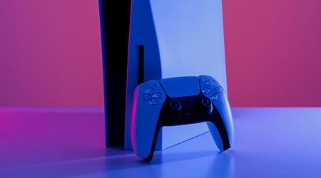 Niente PS5 sotto l'albero di Natale: Sony produce sempre meno console a causa della carenza di componenti