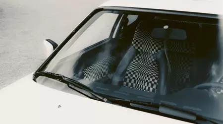 Porsche ha ripreso la produzione di tessuti leggendari per modelli classici