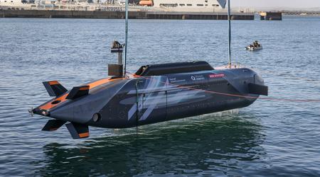  Il Regno Unito presenta un sottomarino autonomo ultra-grande