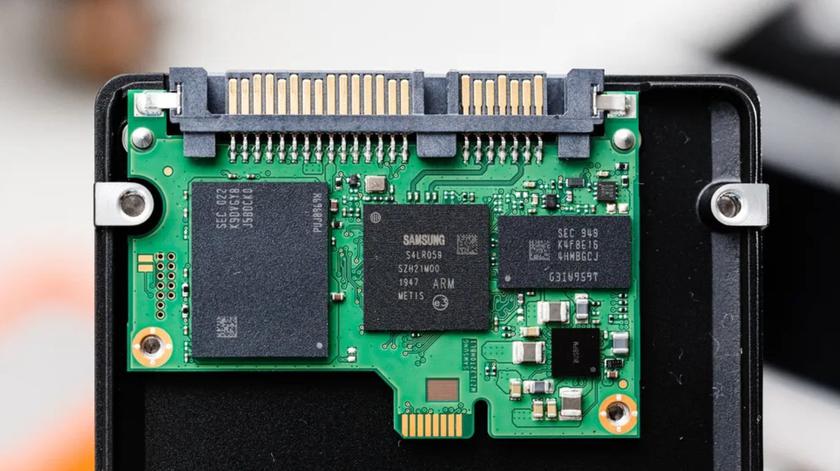 Samsung 870 EVO memoria lunga durata