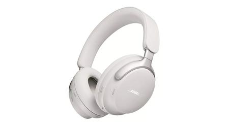 Bose ha presentato le cuffie di punta QuietComfort Ultra con audio immersivo, protezione IPX4 e ANC al prezzo di 429 dollari.