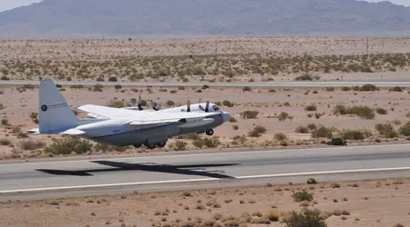 Gli Stati Uniti ripristinano un aeroporto militare risalente alla seconda guerra mondiale