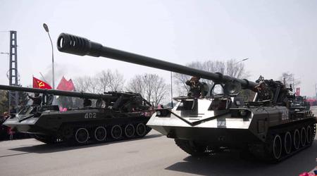 I soldati ucraini distruggono il sistema di artiglieria semovente Koksan nordcoreano nella regione di Donetsk