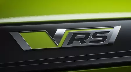 Škoda Elroq RS: primi teaser e debutto alla Settimana del Design di Milano